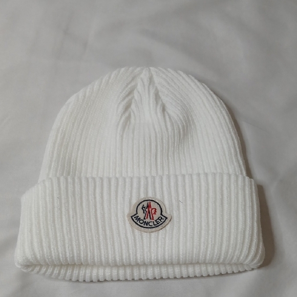 Moncler Other - Moncler White Ribbed Beanie